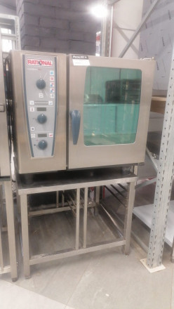 Пароконвектомат Rational Combi Master Plus 61 с подставкой Пароконвектомат Rational Combi Master Plus 61 с подставкой